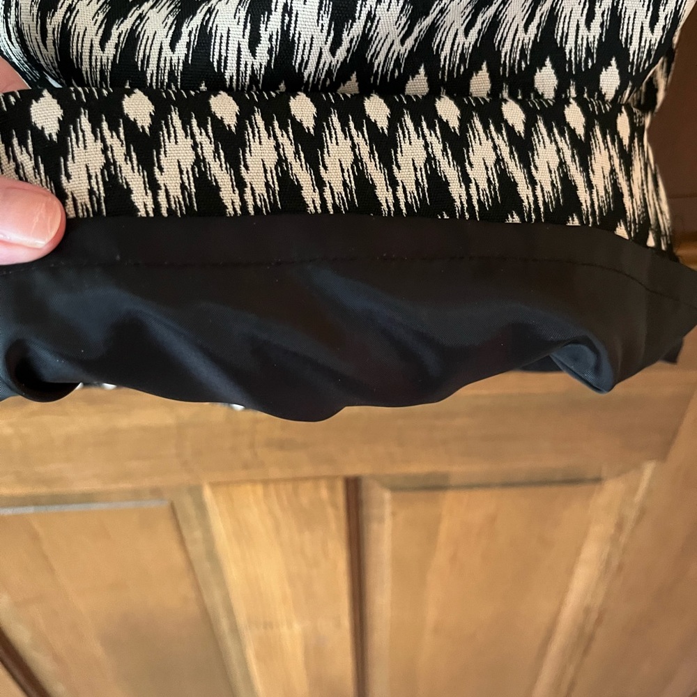 Tahari Dress sz 8 black and cream color pattern - Picture 6 of 10